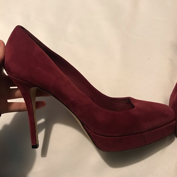 Gucci Scamosciato Tibet Burgundy Suede Platform Heels - Picture 4 of 12